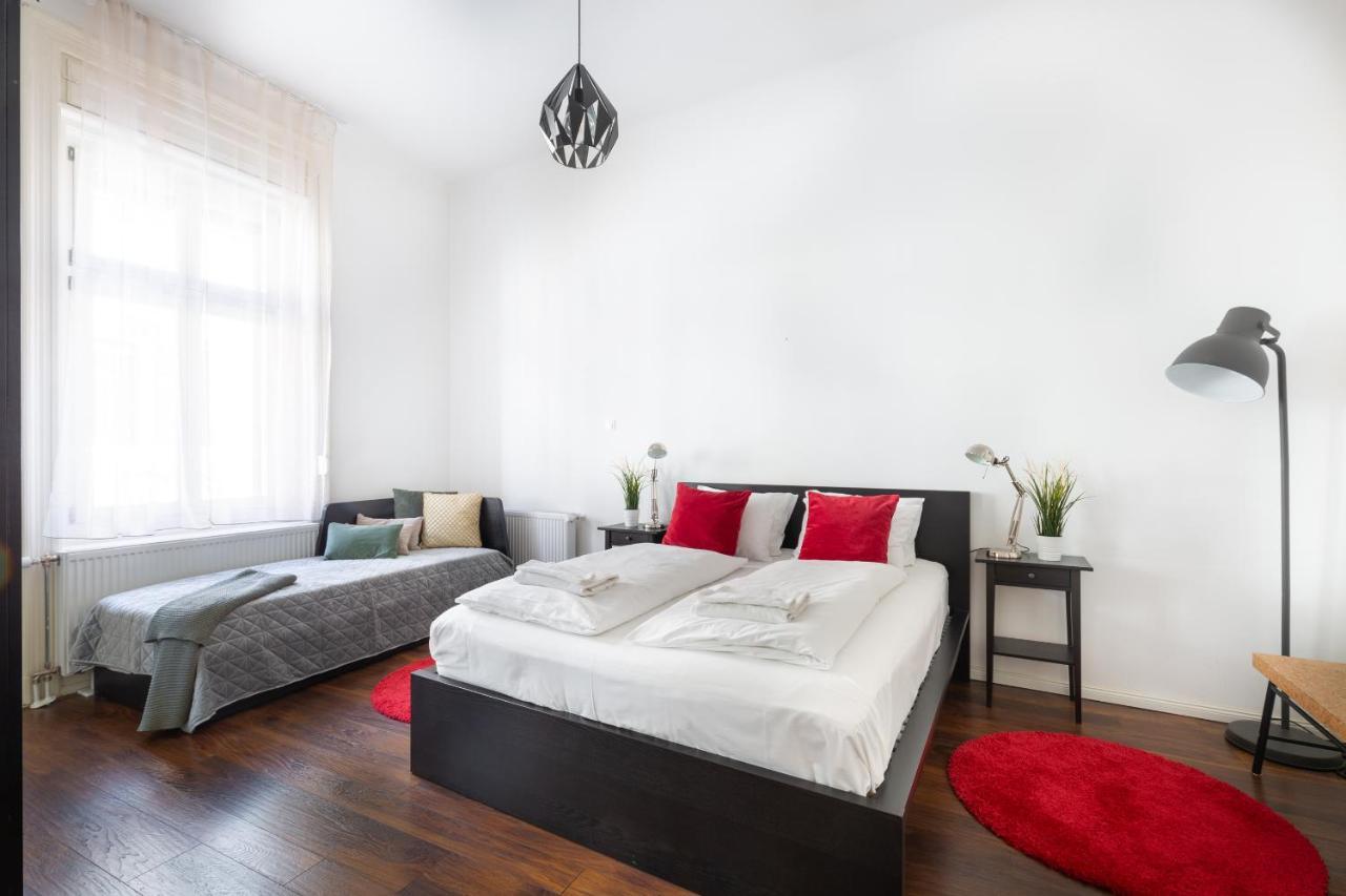 Red Dot One - New Unit In Heart Of Jewish Quarter Apartment Budapest Exterior photo
