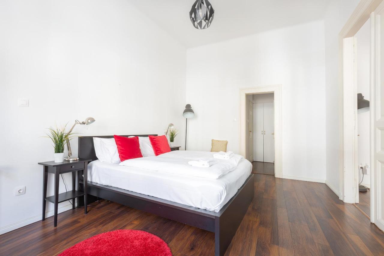 Red Dot One - New Unit In Heart Of Jewish Quarter Apartment Budapest Exterior photo